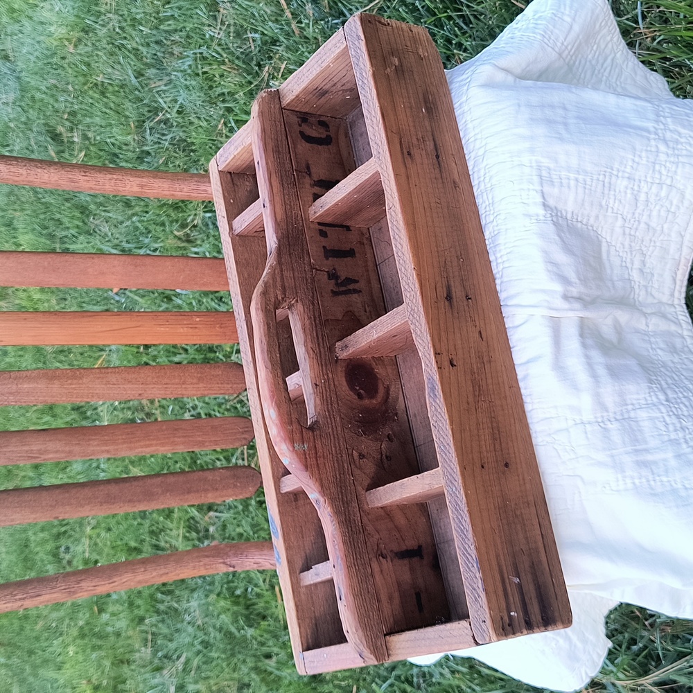 Vintage Wood Tool Carrier - Picture 16 of 16